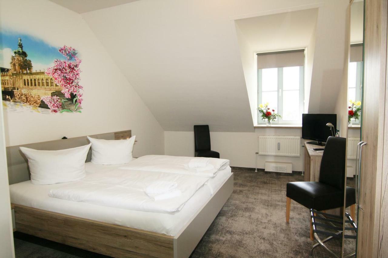 Hotel Am Waldschloesschen - Brauhaus เดรสเดน ภายนอก รูปภาพ
