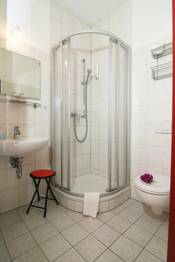 Hotel Am Waldschloesschen - Brauhaus เดรสเดน ภายนอก รูปภาพ